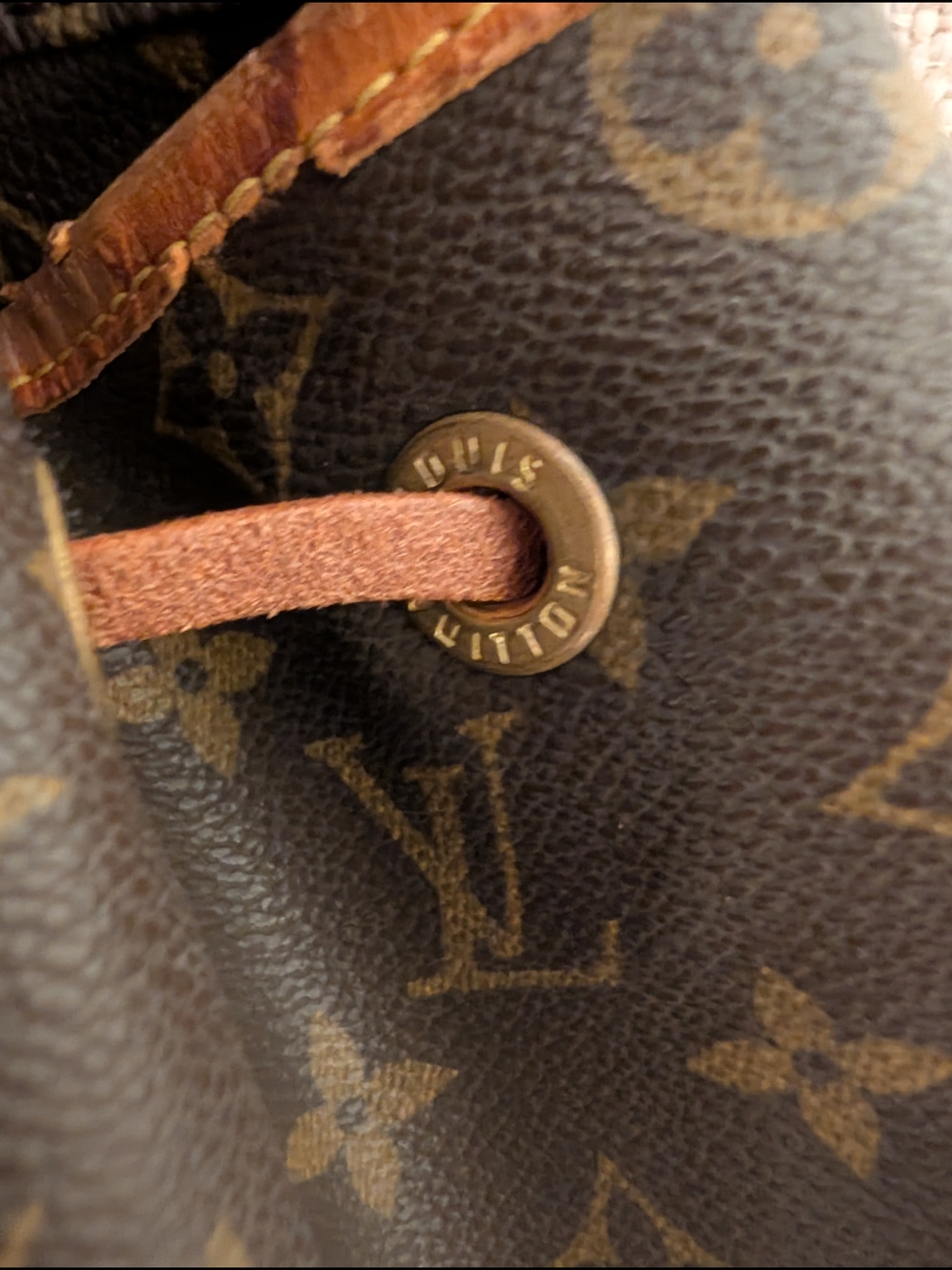 Louis Vuitton Montsouris GM Monogram Backpack Vintage - Picture 9 of 17